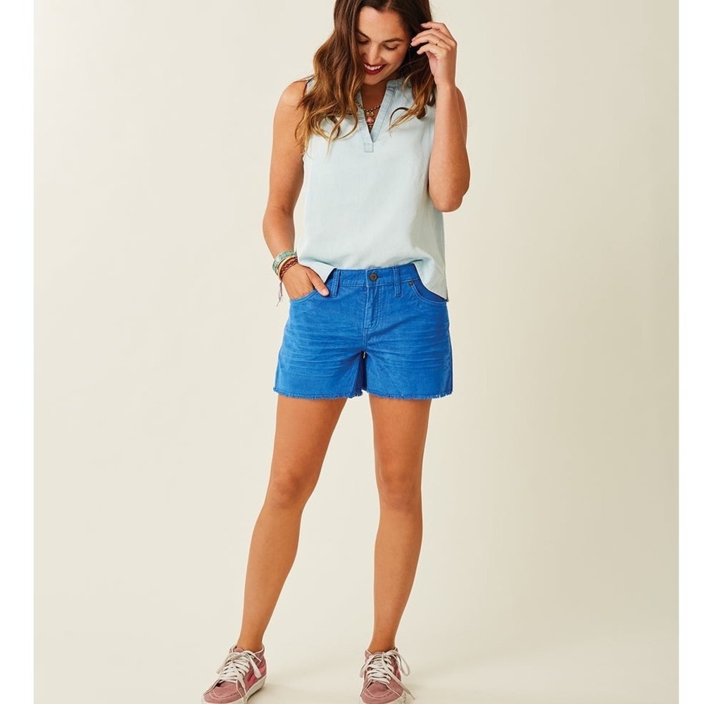Carve Designs Oahu 4" Short Pacifica Blue Size 4 Sustainable Beach Athleisure